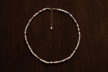 Load image into Gallery viewer, Multicolored pearl necklace