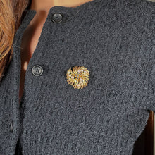 Load image into Gallery viewer, Fan Brooch