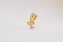 Load image into Gallery viewer, Bow Flower Brooch