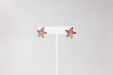 Load image into Gallery viewer, Starfish Earrings