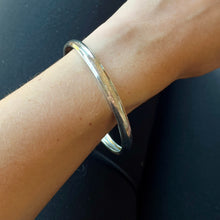 Load image into Gallery viewer, Engraved Bangle
