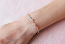 Load image into Gallery viewer, Gem &amp; Pearl Mini Chain Bracelet