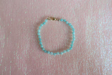 Load image into Gallery viewer, Knotted Seafoam Quartz Bracelet