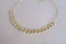 Load image into Gallery viewer, Pearl Fringe Necklace